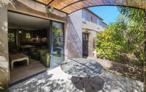 Gorgeous Home In Saint-Laurent-De-La-Cabrerisse